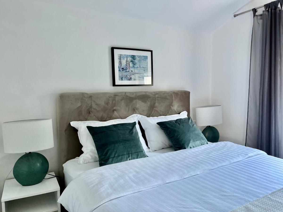 Apartments Fortuna 比奥格勒·纳·莫鲁 外观 照片